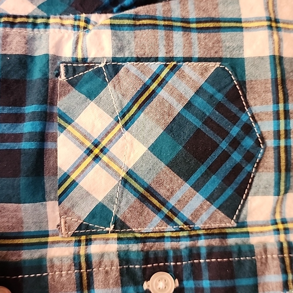 Toddler button down shirt - Picture 3 of 6